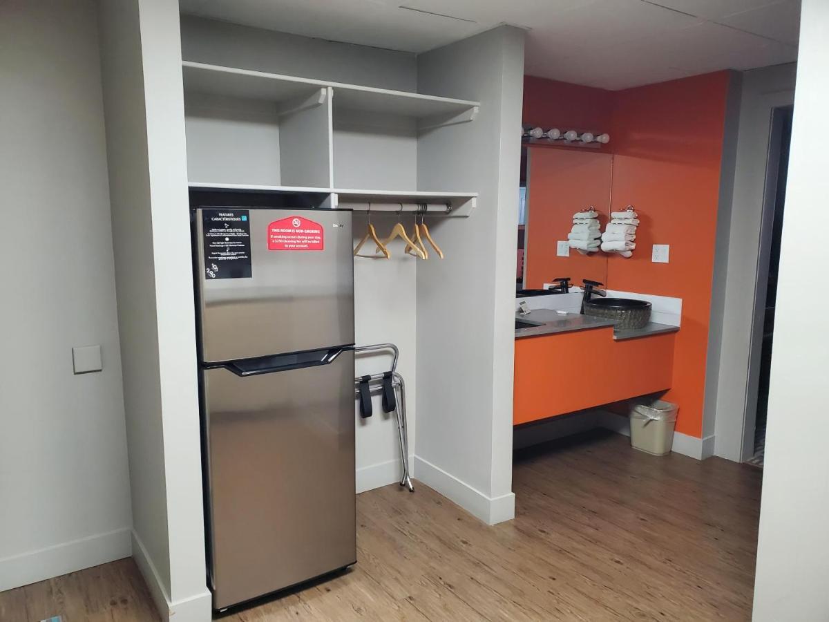 Ramada By Wyndham Medicine Hat Luaran gambar
