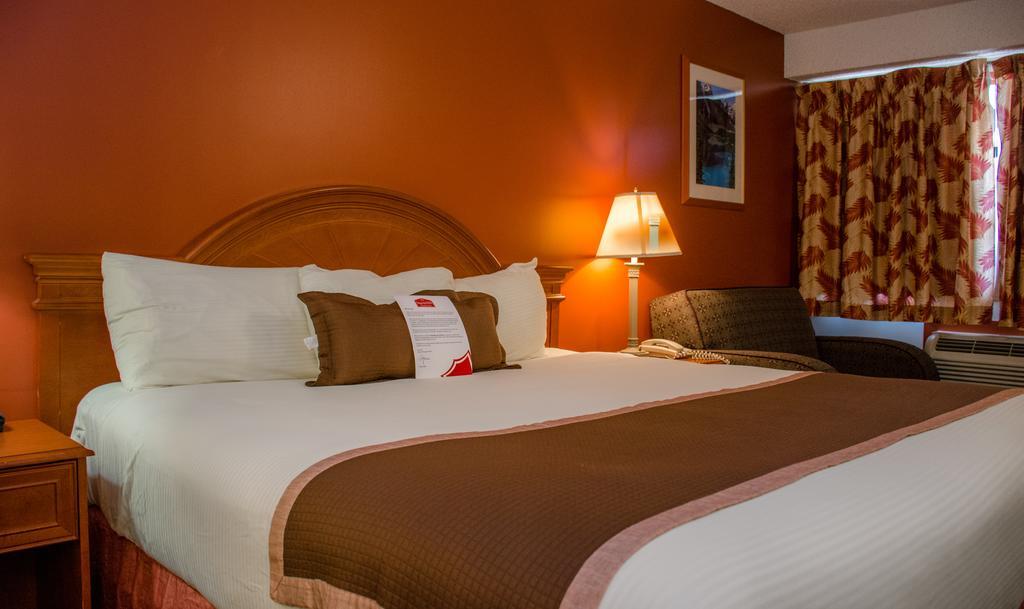 Ramada By Wyndham Medicine Hat Luaran gambar